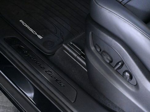Certified 2026 Porsche Cayenne Turbo image 22