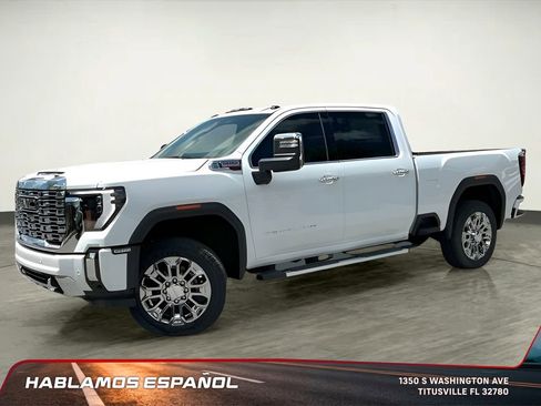 New 2025 GMC Sierra 2500 Denali image 2