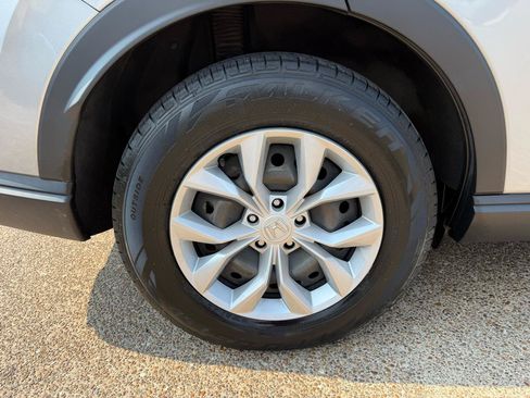 Used 2023 Honda CR-V LX image 6