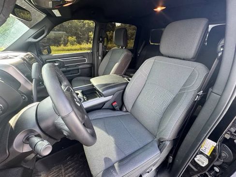 Used 2024 RAM 2500 Big Horn w/ Night Edition AWD/4WD image 13