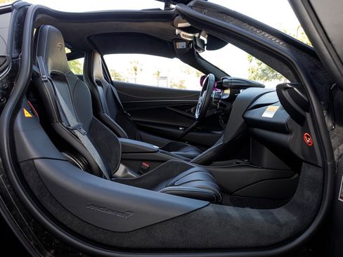 New 2027 McLaren 750S RWD image 51