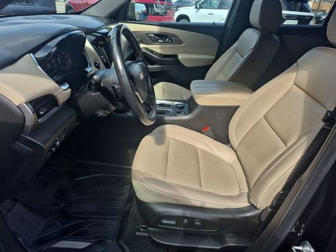 Used 2022 Chevrolet Traverse Premier w/ LPO, Floor Liner Package image 18