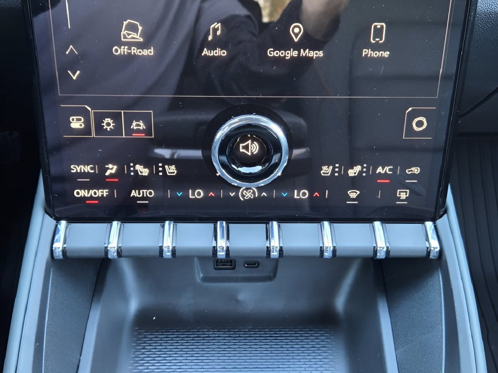 New 2027 GMC Terrain AT4 w/ Convenience Package III AWD/4WD image 15