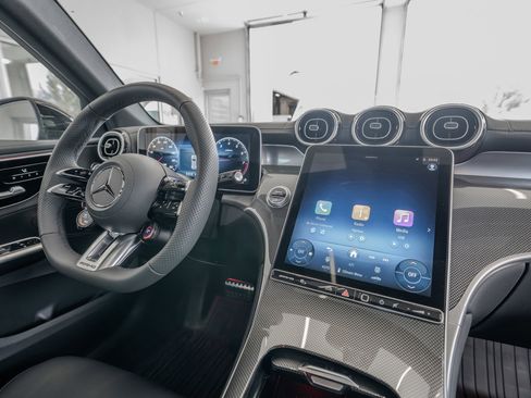 New 2025 Mercedes-Benz GLC 43 AMG 4MATIC image 19