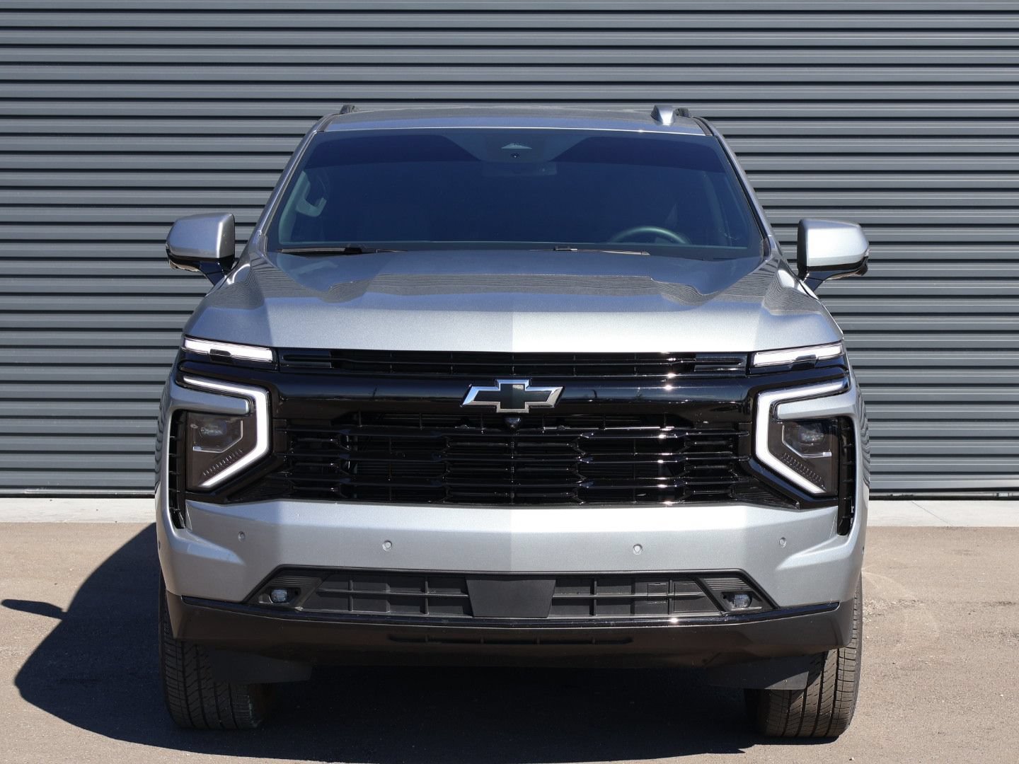 Used 2026 Chevrolet Tahoe RST w/ Comfort Package AWD/4WD image 2