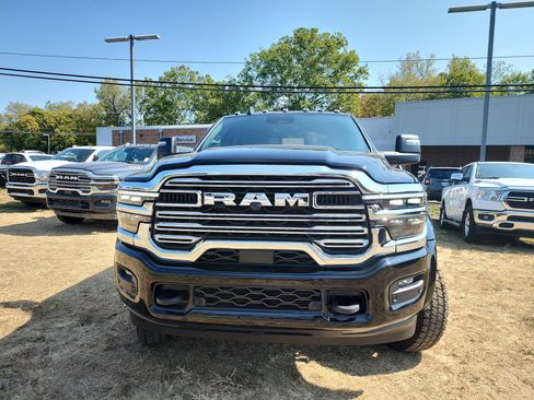 New 2026 RAM 5500 Laramie image 20