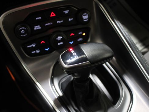 Used 2021 Dodge Challenger R/T Scat Pack RWD image 18