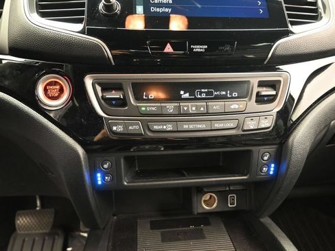 Used 2023 Honda Passport Elite image 15