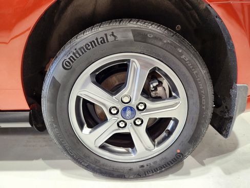 Used 2022 Ford Transit Connect Titanium w/ Trailer Tow Package image 34