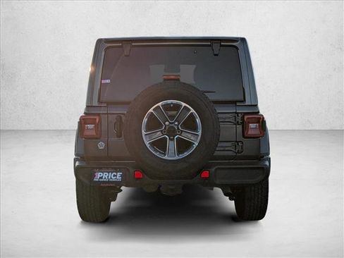 Used 2021 Jeep Wrangler Unlimited Sahara image 7