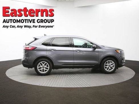 Used 2023 Ford Edge SEL image 42