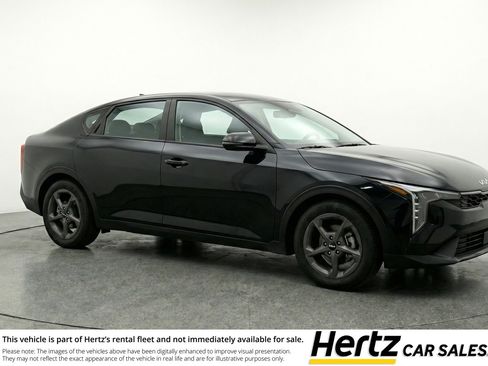 Used 2025 Kia K4 FWD image 1
