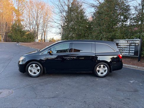 Used 2012 Honda Odyssey Touring image 4