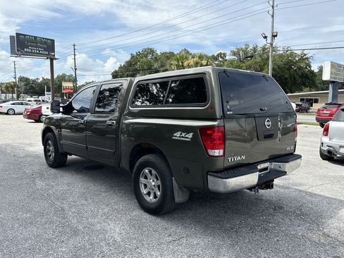 Used 2004 Nissan Titan SE image 3