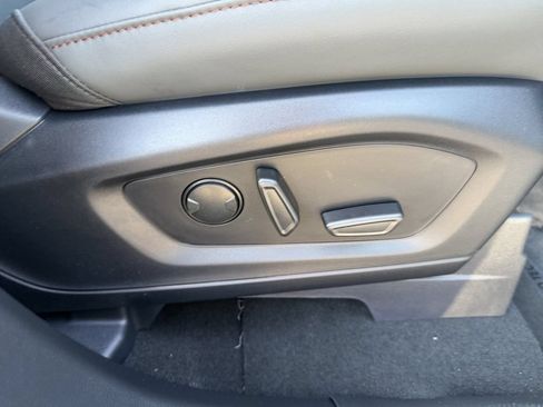 New 2026 Ford Explorer Active w/ Active Comfort Package RWD image 11