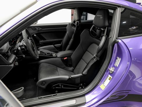 Used 2025 Porsche 911 GT3 RS RWD image 35