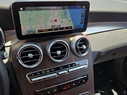 Certified 2022 Mercedes-Benz GLC 300 4MATIC image 27