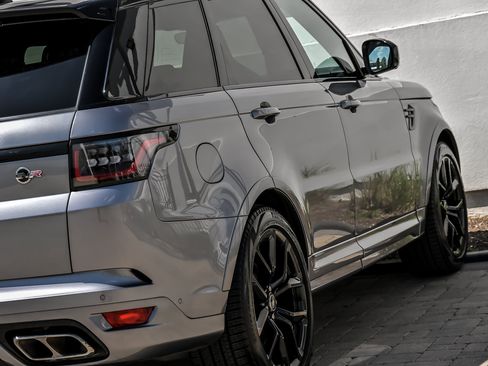 Used 2022 Land Rover Range Rover Sport SVR AWD/4WD image 15