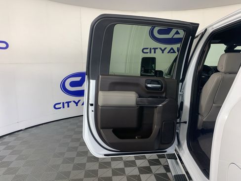 Used 2020 Chevrolet Silverado 2500 LTZ w/ LTZ Premium Package AWD/4WD image 27