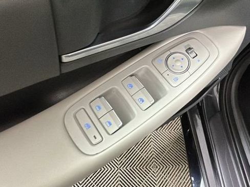 Used 2022 Hyundai Sonata SEL FWD image 11