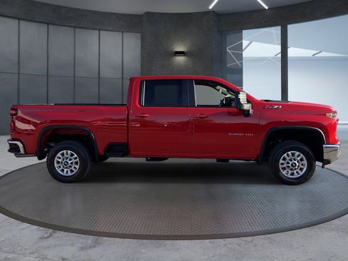 Certified 2025 Chevrolet Silverado 2500 LT w/ Convenience Package AWD/4WD image 7