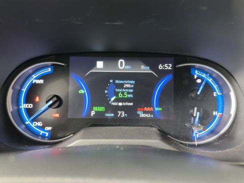 Used 2024 Toyota RAV4 LE image 16