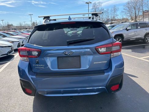 Used 2021 Subaru Crosstrek 2.0i Premium image 7