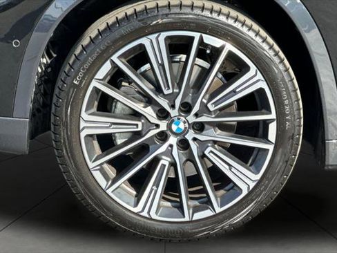 Used 2025 BMW X1 xDrive28i w/ Technology Package image 26