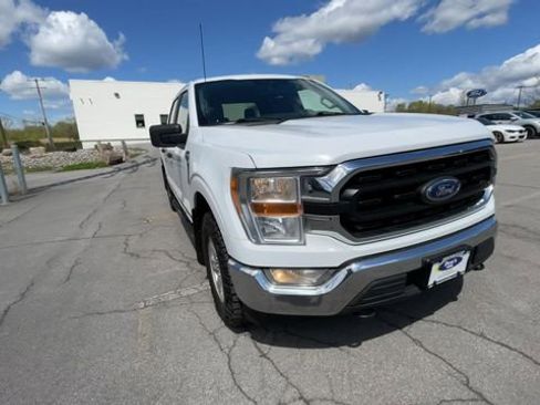 Certified 2022 Ford F150 XLT w/ Trailer Tow Package AWD/4WD image 3