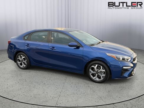 Used 2021 Kia Forte LXS FWD image 7