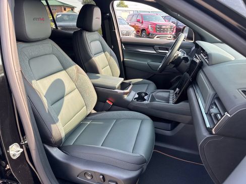 New 2027 GMC Terrain AT4 w/ Convenience Package III AWD/4WD image 10