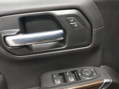 Certified 2021 GMC Sierra 1500 SLE image 25