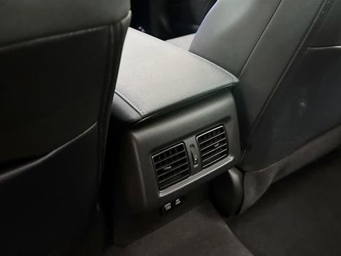 Used 2025 Toyota Camry XSE image 26