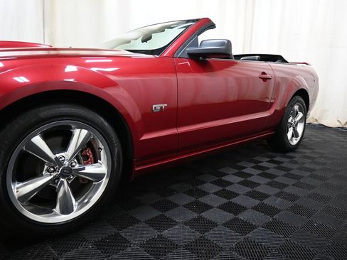 Used 2007 Ford Mustang GT Premium image 7