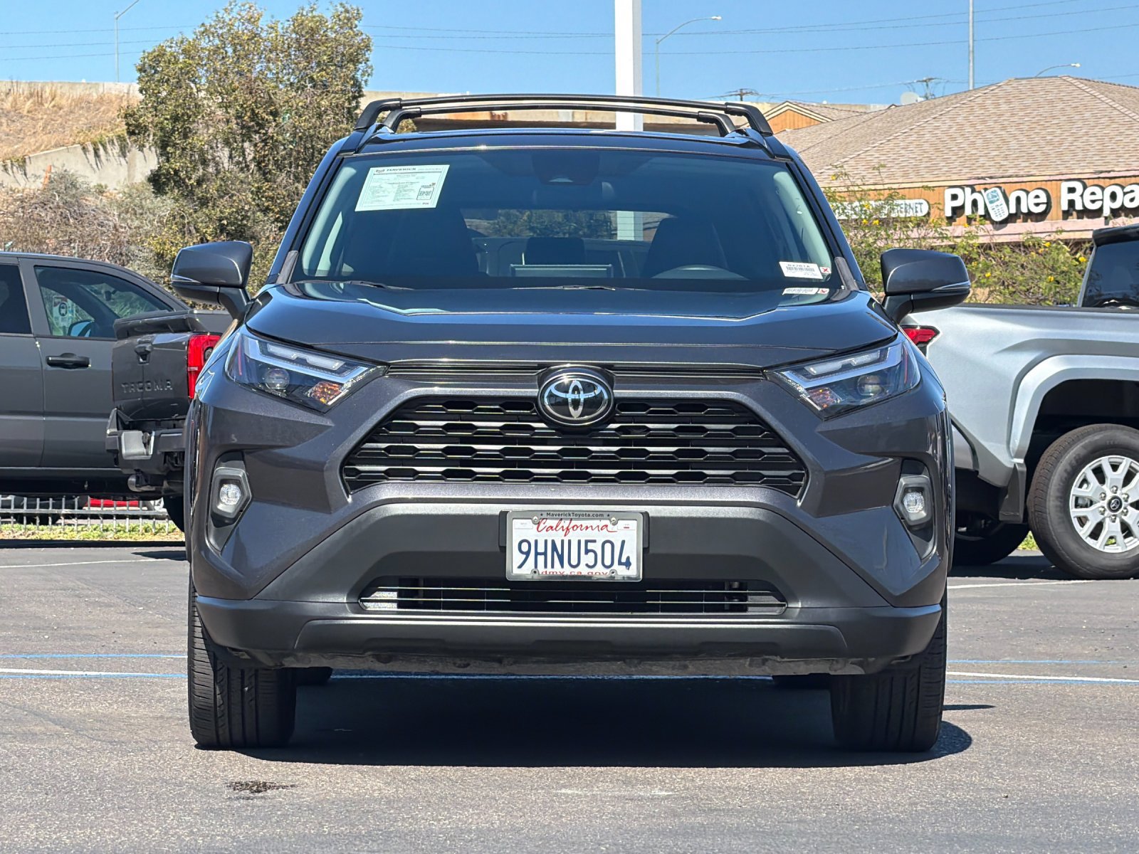 Used 2023 Toyota RAV4 XLE Premium FWD image 7