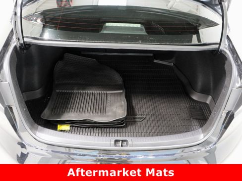 Used 2024 Toyota Corolla LE image 28