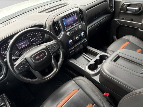 Used 2020 GMC Sierra 1500 AT4 w/ AT4 Premium Package AWD/4WD image 14