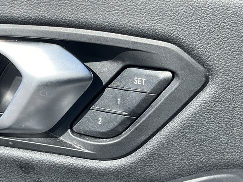 Used 2024 BMW 330i Sedan image 17