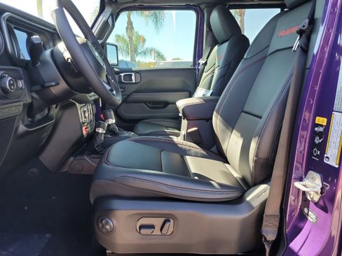 New 2026 Jeep Gladiator Rubicon AWD/4WD image 13