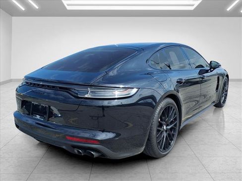 Used 2022 Porsche Panamera 4 Platinum Edition AWD/4WD image 10