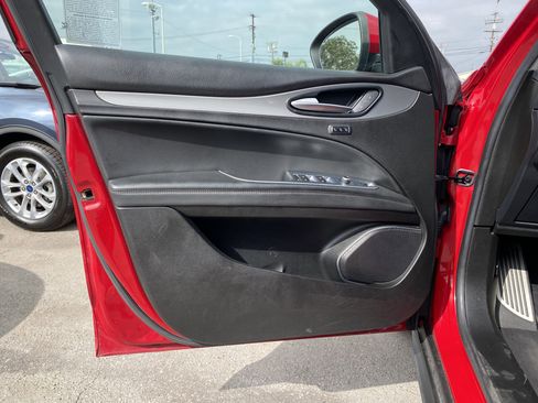 Used 2018 Alfa Romeo Stelvio Sport w/ Quick Order Package 22J Sport image 12