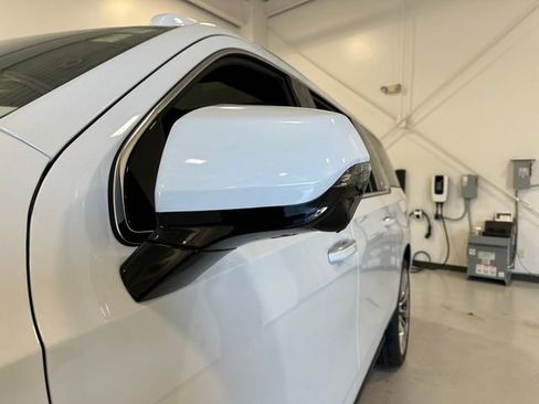 New 2026 Cadillac Escalade ESV Luxury w/ Touring Package image 8