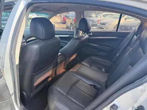 Used 2010 INFINITI G37 Sedan image 12