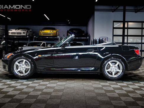 Used 2000 Honda S2000 image 12