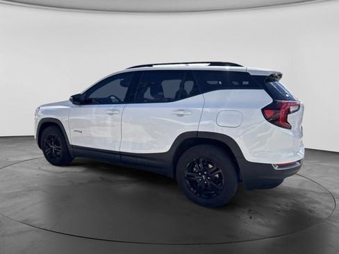 Used 2023 GMC Terrain AT4 w/ Tech Package AWD/4WD image 9