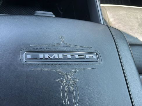 Used 2022 RAM 1500 Limited AWD/4WD image 13