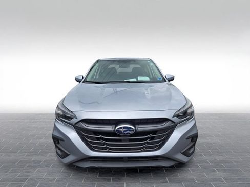 Used 2025 Subaru Legacy Premium AWD/4WD image 2