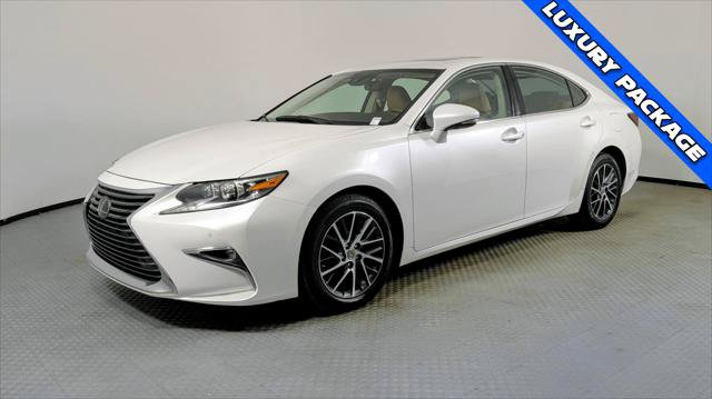 Used 2018 Lexus ES 350 w/ Luxury Package w/Wood Trim FWD image 2
