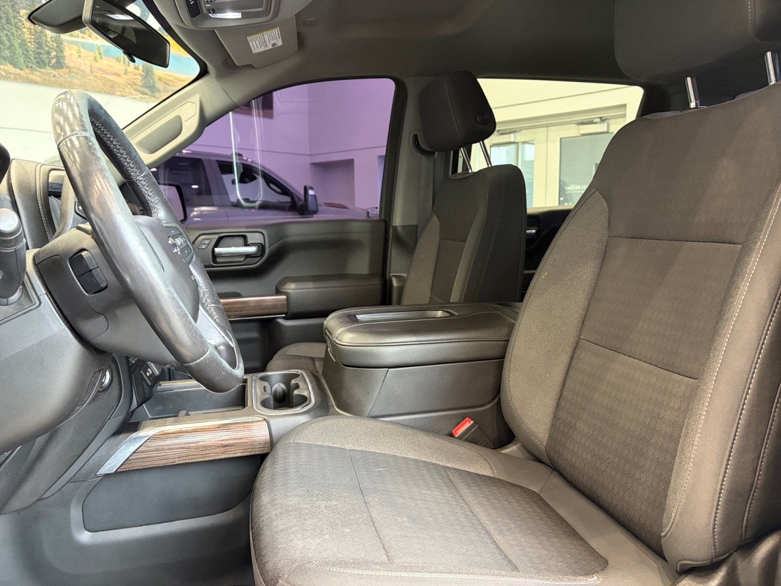 Used 2021 Chevrolet Silverado 1500 LT Trail Boss w/ Bed Protection Package AWD/4WD image 12