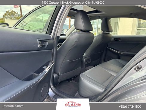 Used 2014 Lexus IS 350 image 25